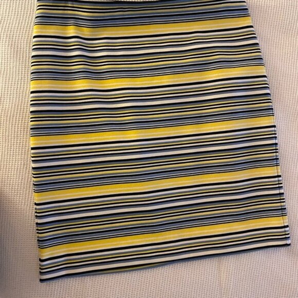 Liz Claiborne Yellow & Blue Striped Mini Skirt - Size Small - Horizontal Linear - Picture 3 of 3